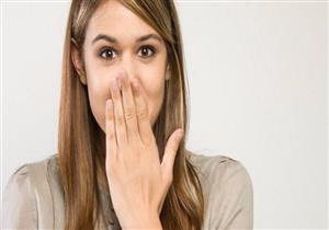 6 أسباب "الزغطة" ..منها الإفراط في تناول الطعام