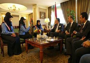 بعد انفراد مصراوي بفيديو الصفع.. وزير التعليم العالي لمشرفة الأمن: "مش هنسيب حقنا"