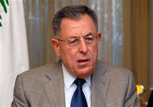 السنيورة: على الحريري البدء في تشكيل حكومة مصغرة من غير المنتمين للأحزاب