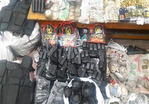 ضبط كمية ضخمة من المهمات العسكرية داخل مخزن غير مرخص بمنطقة الأزبكية