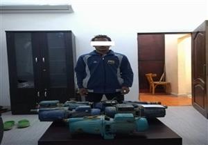 "كلاكيت خامس مرة".. سقوط لص سرقة "مواتير المياه" بالتجمع الخامس