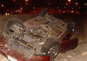 إصابة ضابط وسائق في انقلاب سيارة أمام كايرو فستيفال