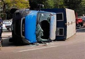  إصابة 4 أفراد شرطة في حادث طريق بالوادي الجديد