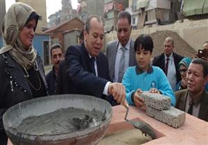 محافظ دمياط يضع حجر أثاث ثلاث مدارس بتكلفة 21 مليون جنيه - صور