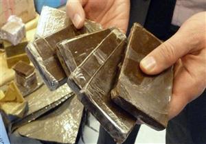 ضبط 30 طربة حشيش بحوزة عاطل في الشيخ زايد