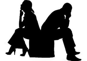 بعد 27 سنة جواز.. منى تطلب الخلع: "منعني من حضور فرح ابني"