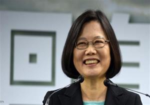 رئيسة تايوان تشيد بطيارين قتلا جراء تحطم مروحيتهما العسكرية