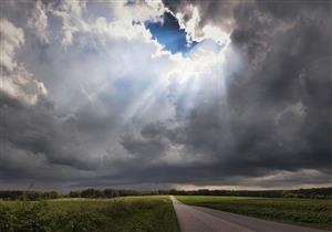 رسالة من الله.. مَلَلْت أنت من القيام ولم يمل هو من التنزل إليك كل ليلة