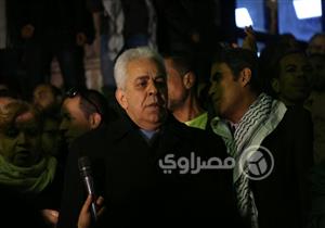 ​نشطاء وشخصيات عامة تشارك بوقفة الصحفيين للتنديد بقرار ترامب