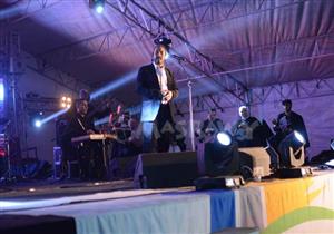 بالصور.. علي الحجار يشعل أول حفلات عيد الحب بنادي "مدينتي"