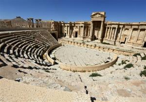 وزارة الدفاع الروسية تبث شريط فيديو يبين قيام داعش بتدمير الآثار بمدينة تدمر السورية