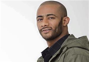 محمد رمضان ينشر صورته مع مفيد فوزي