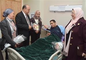 وفد برلماني يزور مصابي الجيش بالمجمع الطبي بالمعادي - (صور)