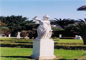 التحقيق فى سرقة تمثال نادر من حديقة أنطونيادس بالإسكندرية