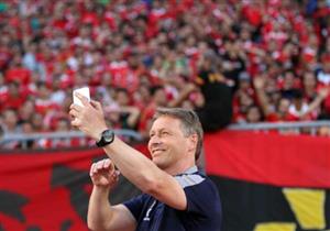 بالصور- مايكل ليندمان في الأهلي