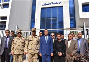 بالصور - جامعة دمنهور تطلق اسم العقيد "رامي حسنين" على مدرج بكلية التربية