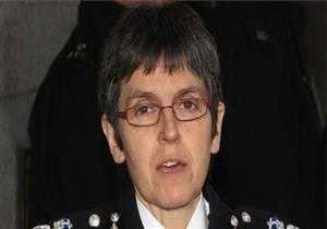  شرطة لندن: إصابة نحو 140 ضابطا إثر الاعتداء عليهم في تجمعات غير قانونية