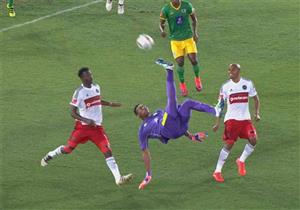 بالفيديو .. شاهد منافس الأهلى يسحق الحارس الأسطورى بخماسية