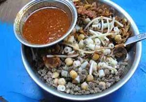 وجبة كشري من مطعم شهير.. إصابة 5 طالبات بتسمم في بني سويف