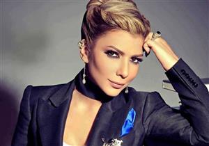 بالصور.. إطلالة أصالة الجديدة عيون "هيفاء" وخدود "نانسي و" أنف "قمر" 