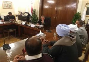 وزير التموين يجتمع مع "الفلاحين الزراعيين".. ويؤكد: "نصف الشعب دخله من الزراعة"  