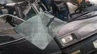 إصابة 5 أشخاص إثر انقلاب سيارة سوزوكي في 6 أكتوبر