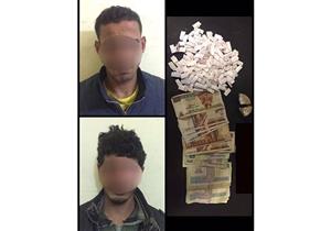 ضبط عاطلين بحوزتهما 186 لفافة "هيروين" بالشرقية