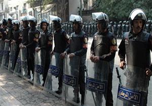 الأمن يغلق شارع الجزائر بالمعادي.. وخبراء المفرقعات يمشطون المنطقة