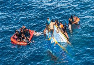 انتشال 13 جثة لمهاجرين قبالة سواحل تونس والبحث عن 13 مفقودًا 