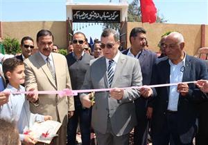 بالصور.. محافظ الفيوم يفتتح مشروعات خدمية ضمن احتفالات العيد القومي