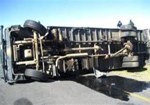 أثناء توجههم لمسابقة قرآن كريم.. إصابة ٢٥ تلميذًا في انقلاب أتوبيس بأسيوط 