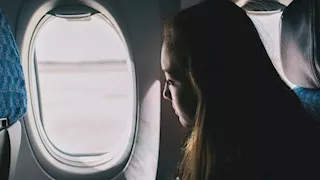 لماذا نوافذ الطائرات دائرية وليست مربعة؟.. تصميم يحمي الركاب