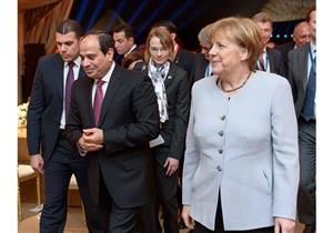 نشرة مصراوي اليوم: خفض أسعار السكر.. وهبوط جديد للجنيه.. وشقق للمصريين بالخارج