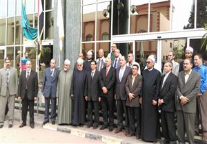 بالصور...وفد جامعة الأزهر يزور المصابين في تفجير كنيسة "مارجرجس" بمستشفى طنطا 