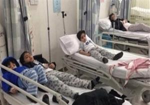 مصرع طفلة وإصابة والدتها وشقيقها تناولوا طعاما فاسدا في السويس