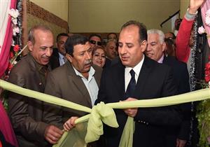 بالصور.. محافظ الإسكندرية يفتتح المعرض السنوي لمنتجات المدارس الفنية