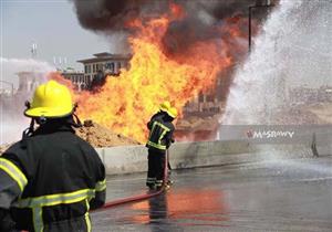 الدفاع المدني يواصل محاولات السيطرة علي حريق خط الغاز الطبيعي بالتجمع الخامس 