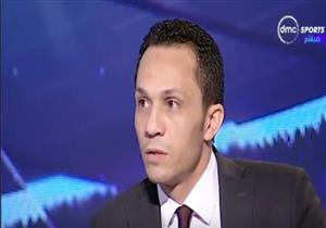 بالفيديو- عبد الحليم علي يكتم دموعه بعد انسحاب الزمالك أمام المقاصة