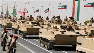 الجيش الكويتي: نتصدى لهجمات صاروخية ومسيّرات إيرانية في أجوائنا الآن