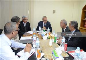 الهجان يترأس اجتماع مجلس إدارة مركز أورام قنا ـ صور