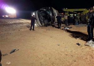 مقتل شخصين وإصابة 17 إثر انقلاب حافلة لسياح ألمان جنوبي إيران