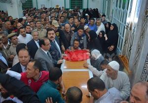 بالصور.. الآلاف بالدقهلية يودعون جثمان النقيب عبدالله عمارة شهيد سيناء