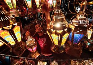 صور- في الإسكندرية.. أكبر فانوس بمصر.. طوله يعادل 15 طابقاً