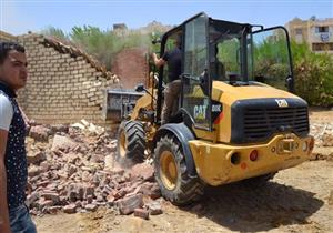 لليوم الثاني.. أمن السويس يواصل إزالة التعديات على أراضي الدولة