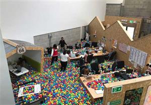 كيف تكون مرناً مع موظفيك على طريقة المدير البريطاني صاحب الفيديو الشهير؟