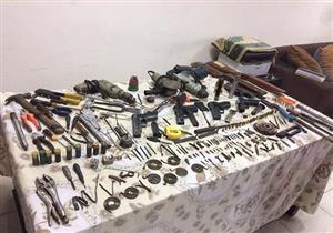 "معلومات سرية".. تفاصيل ضبط ورشة لتصنيع الأسلحة النارية في القليوبية