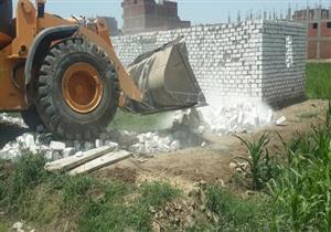 إزالة 24 حالة تعد على أراضي أملاك الدولة بأسيوط