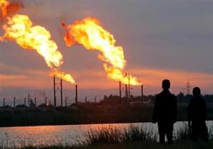 النفط يهبط مع تزايد مخاوف التخمة بعد انسحاب أمريكا من اتفاقية المناخ