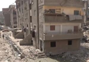 النائب أحمد جزار منازل عزبة "الكلحة "تطفو علي بركة مياه"