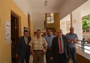 رئيس امتحانات الثانوية العامة يطالب المصححين بتجميع الدرجات بدقة